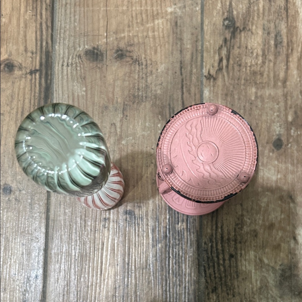 Pink and Green Hourglass Set - Picture 5 of 5